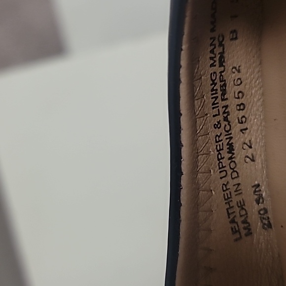 Tory Burch Dark Navy Loafers with Gold Emblem - Patent Leather - Picture 3 of 5